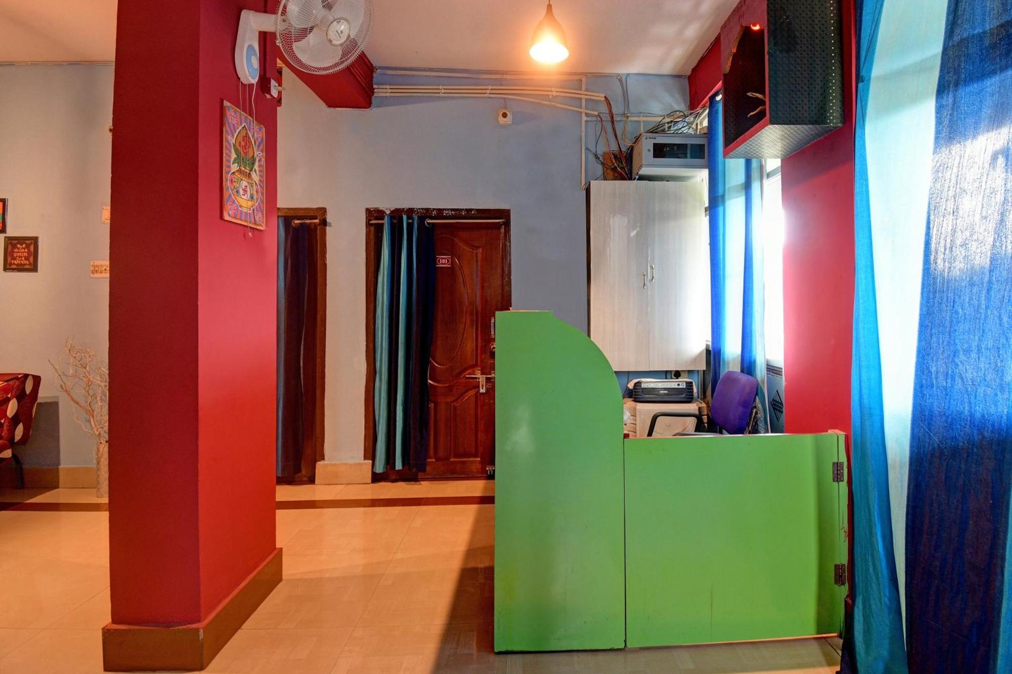 Oyo Flagship Pratikshya Guest House Baripada Bagian luar foto