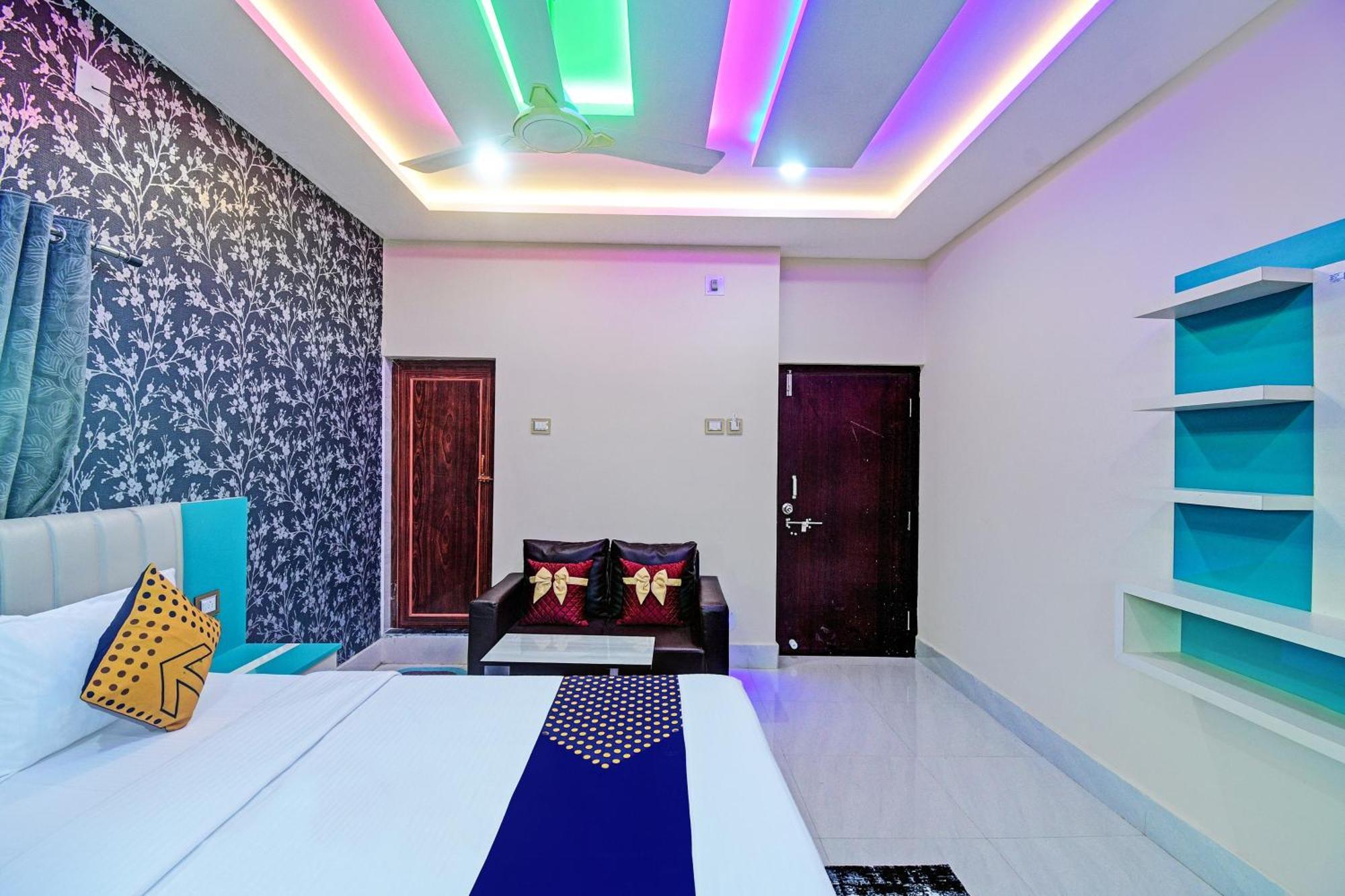 Oyo Flagship Pratikshya Guest House Baripada Bagian luar foto