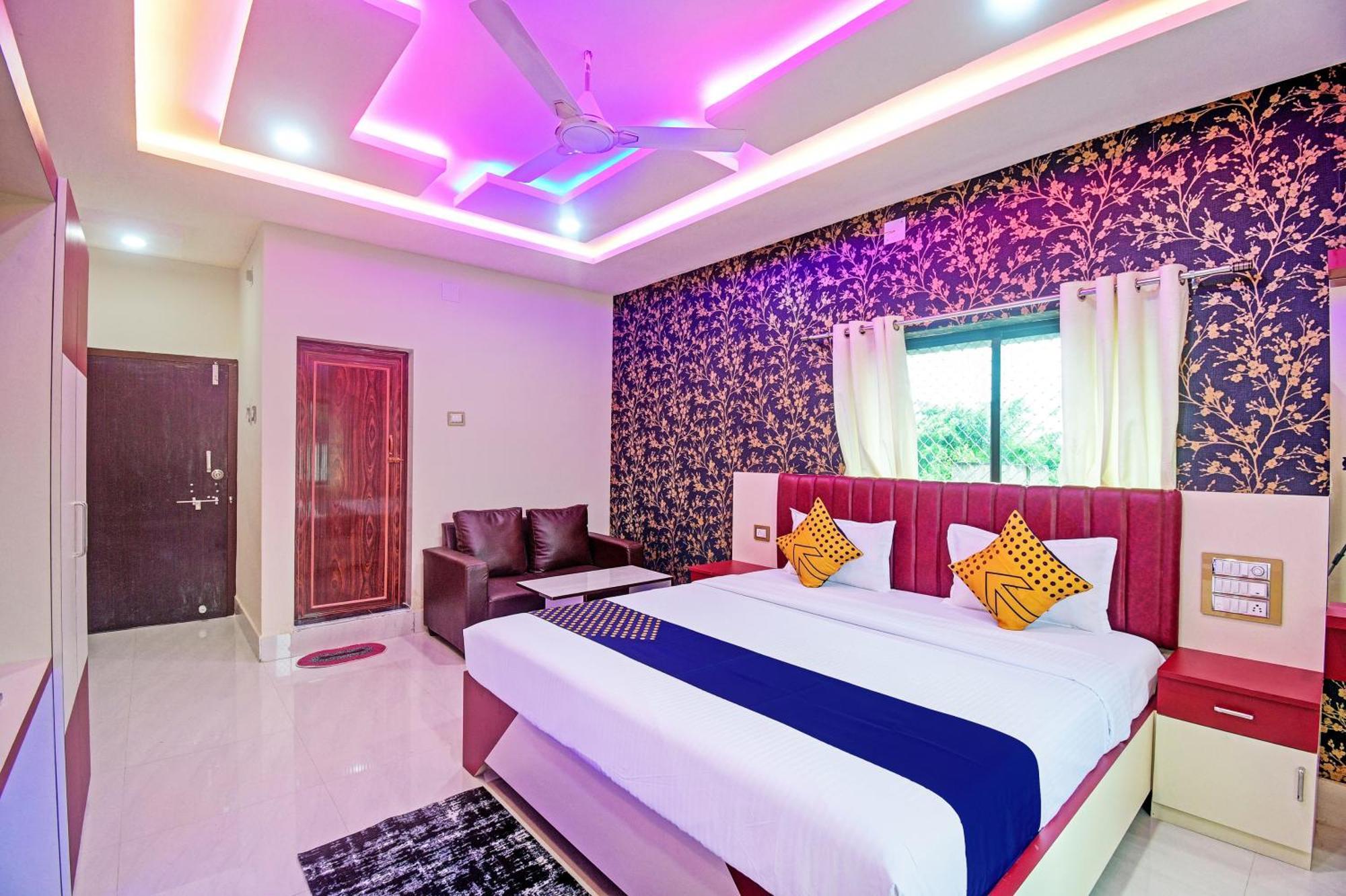 Oyo Flagship Pratikshya Guest House Baripada Bagian luar foto