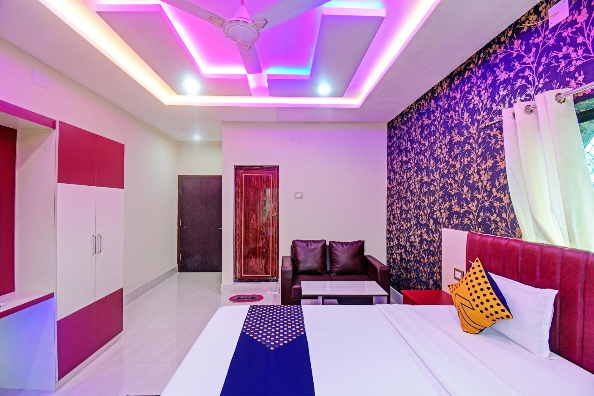 Oyo Flagship Pratikshya Guest House Baripada Bagian luar foto
